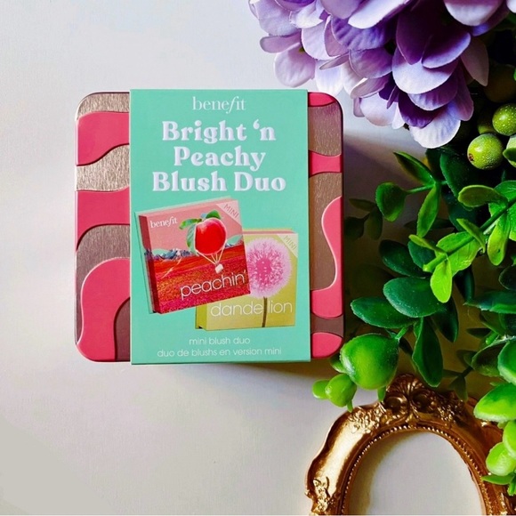 Benefit Cosmetics Bright 'n Peachy Blush Duo - Picture 7 of 7